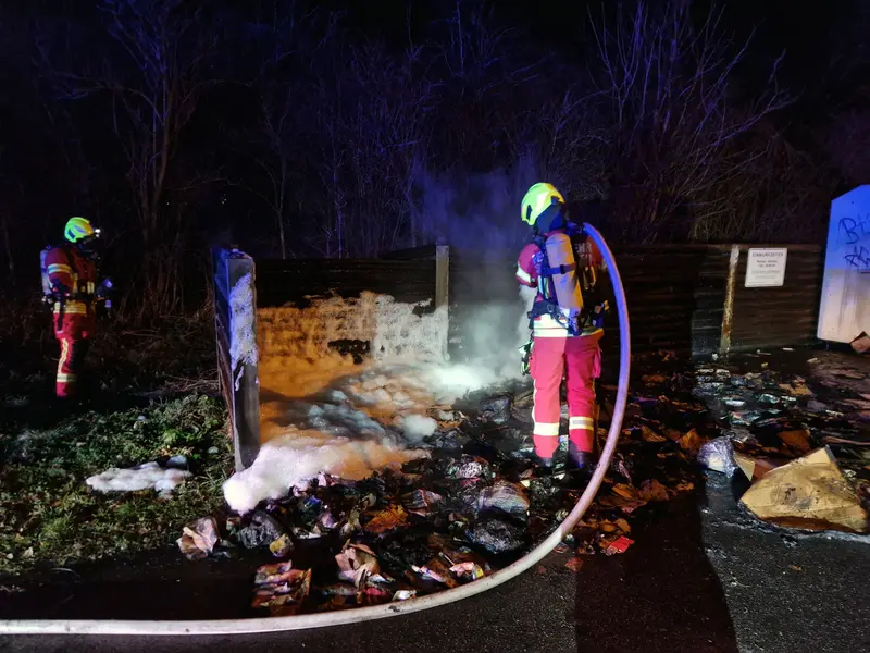 Brandeinsatz: Müllcontainerbrand in Salzgitter-Drütte